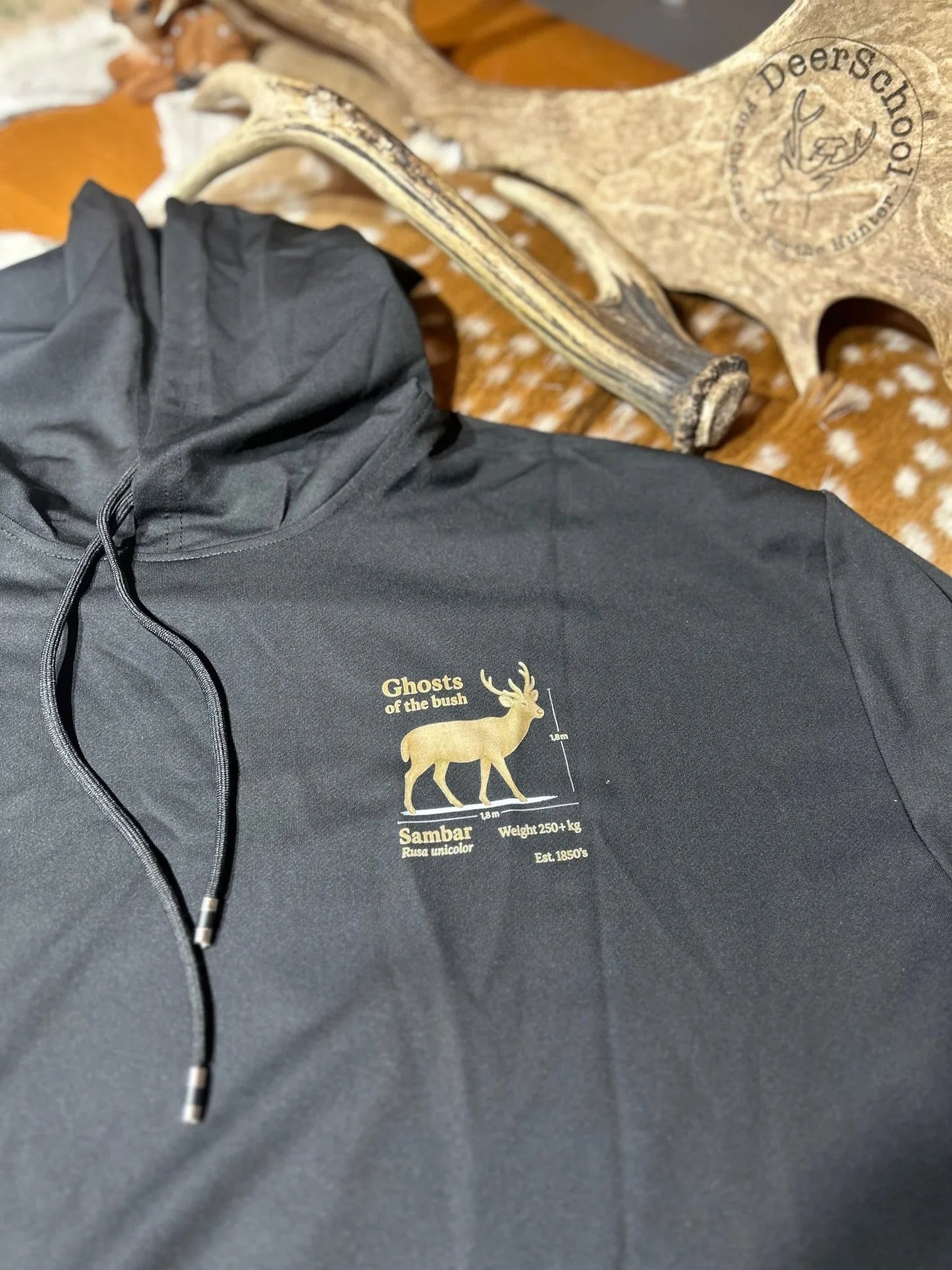 “Ghosts” Hoodie - DeerSchool Der Laden