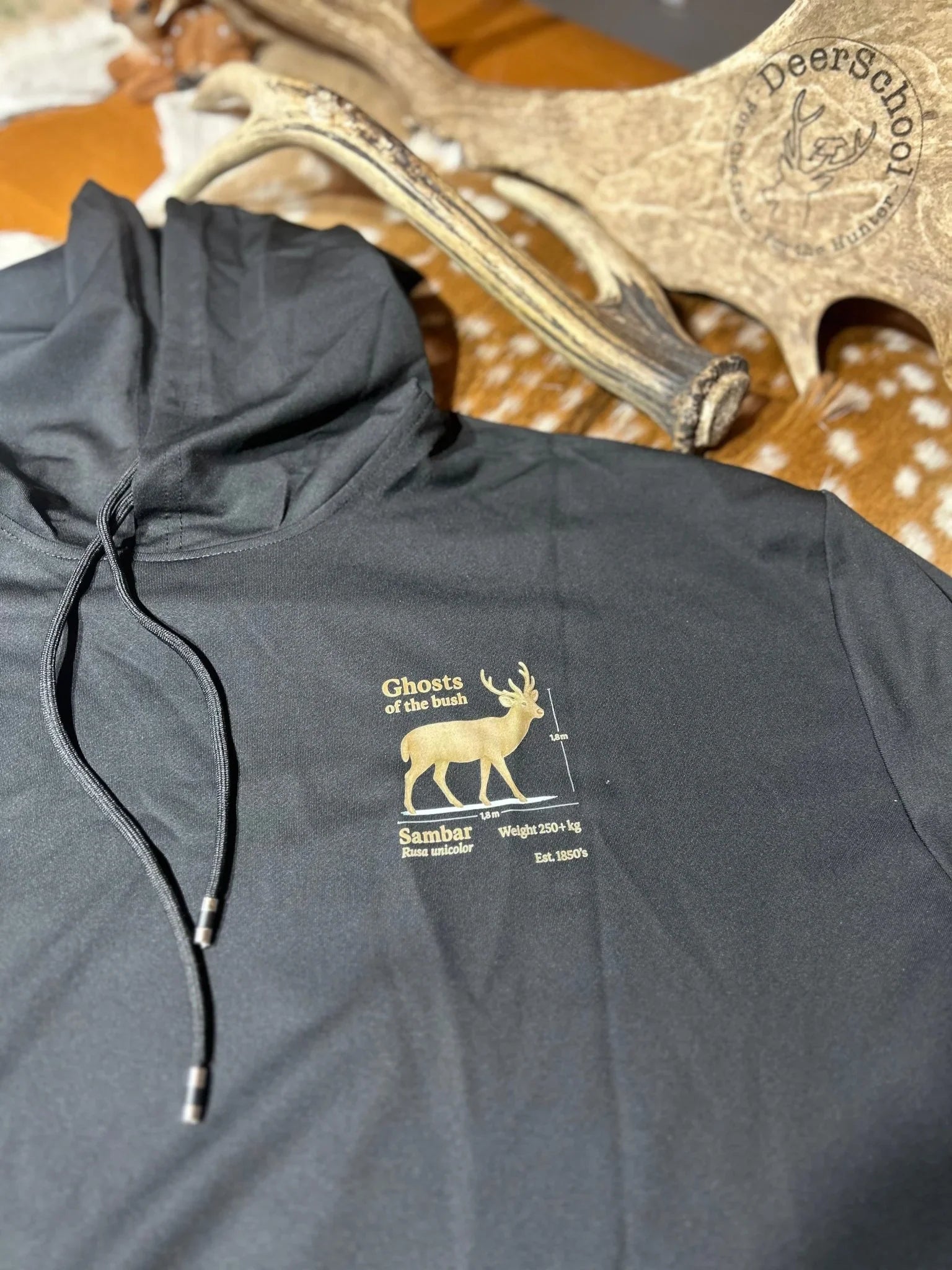 “Ghosts” Hoodie - DeerSchool Der Laden