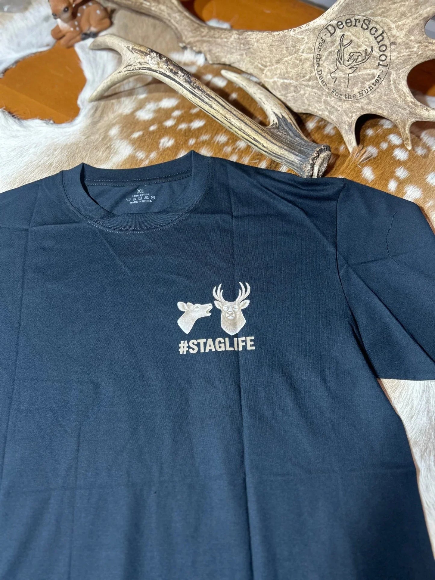 T-Shirt “StagLife” - DeerSchool Der Laden
